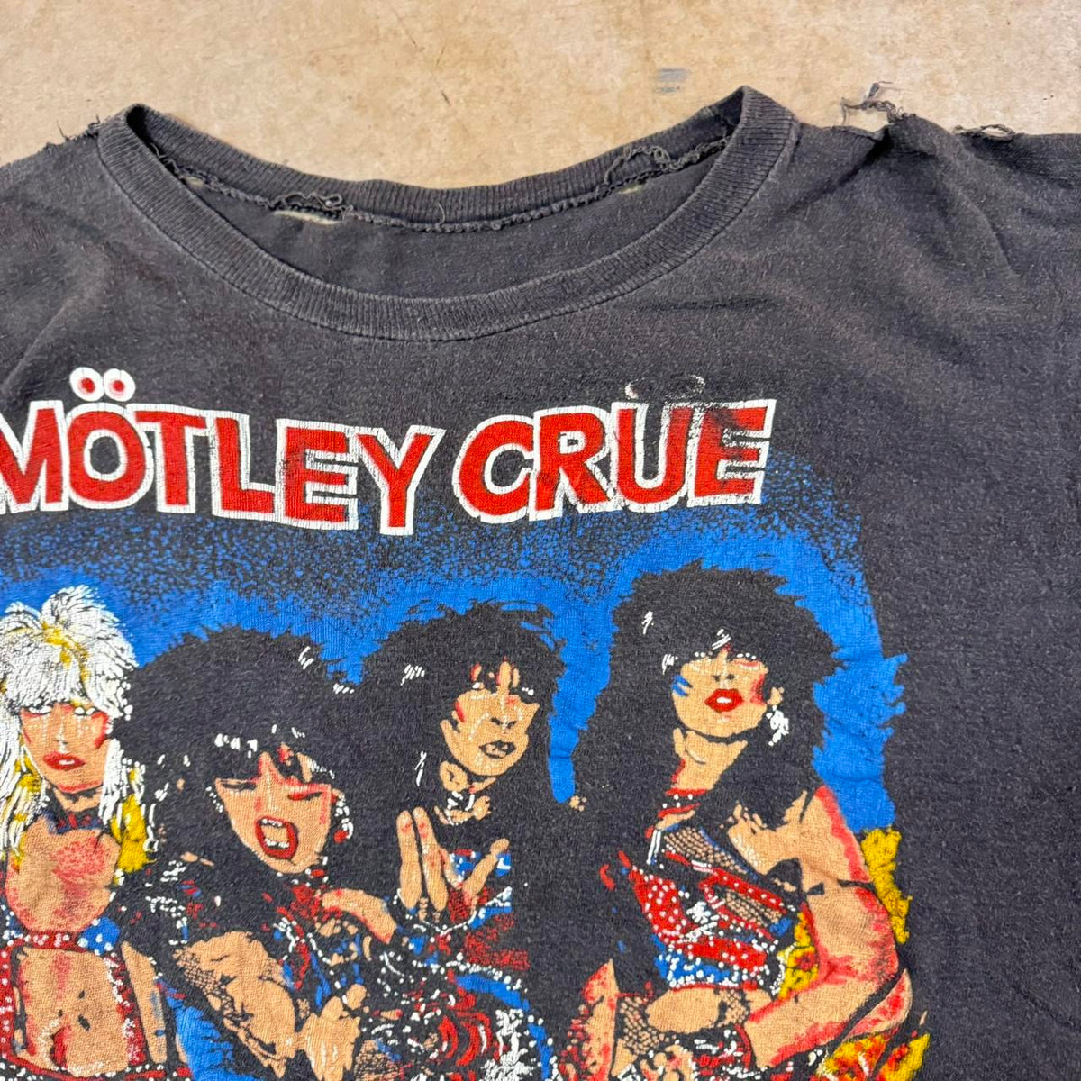 Motley Crue 1980s Band T-Shirt