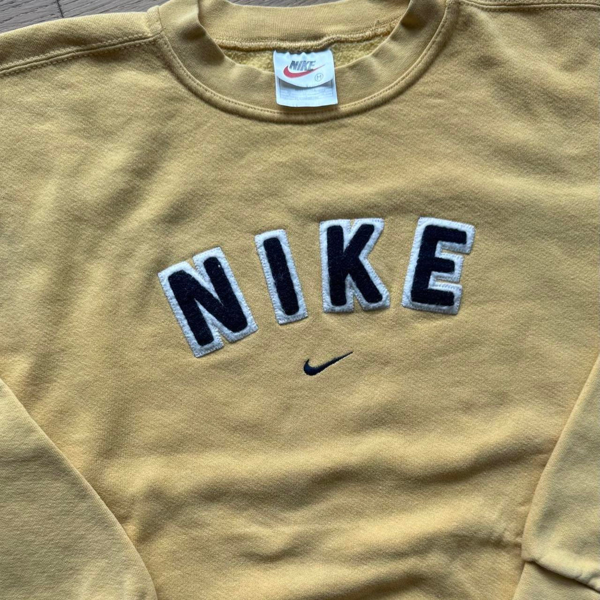 Nike Spell-out Crewneck Sweatshirt